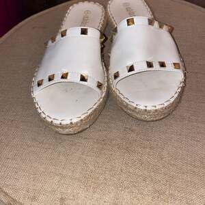 Olivia Miller White Studded Espadrille Slide Sandals - Size 6